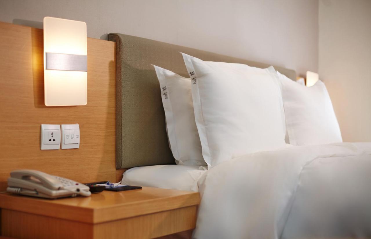 Holiday Inn Express Tangshan Downtown By Ihg Экстерьер фото