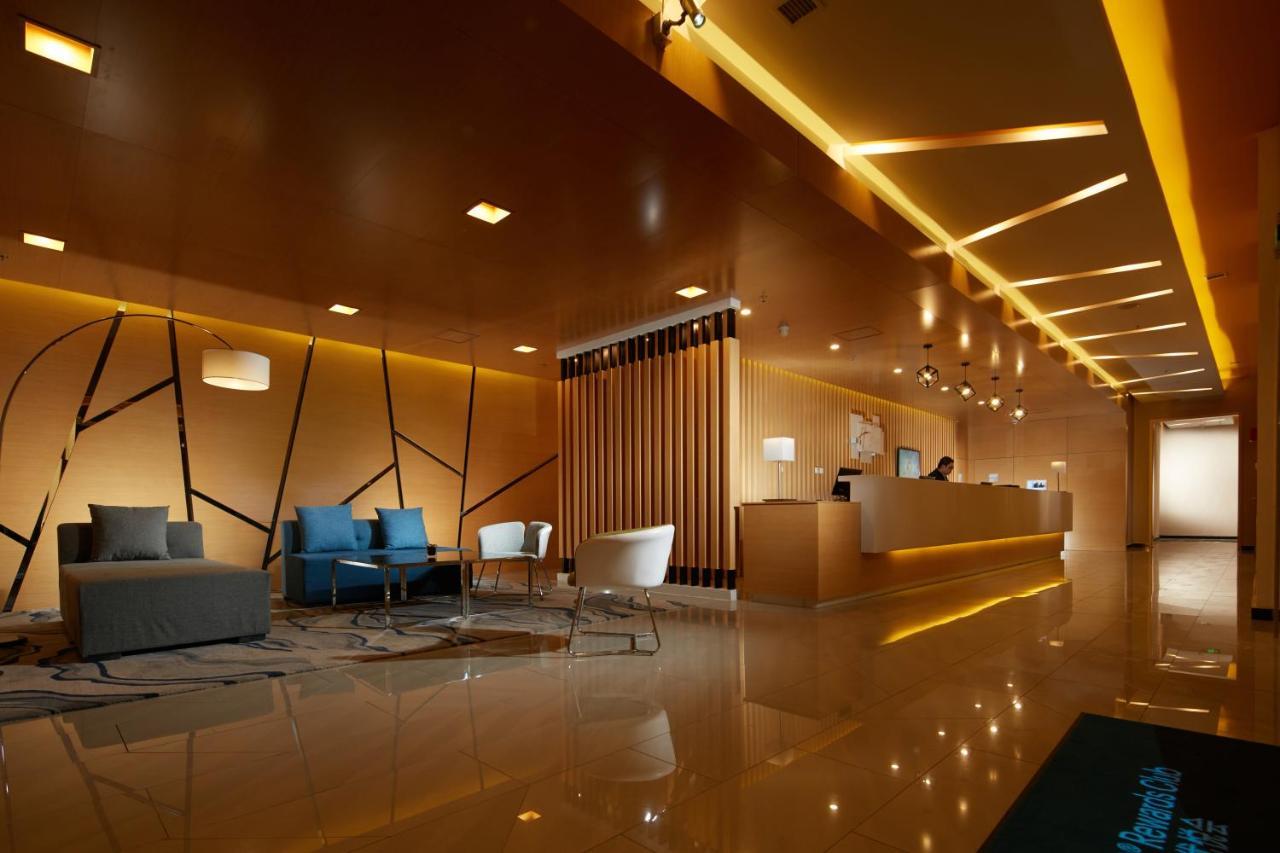 Holiday Inn Express Tangshan Downtown By Ihg Экстерьер фото